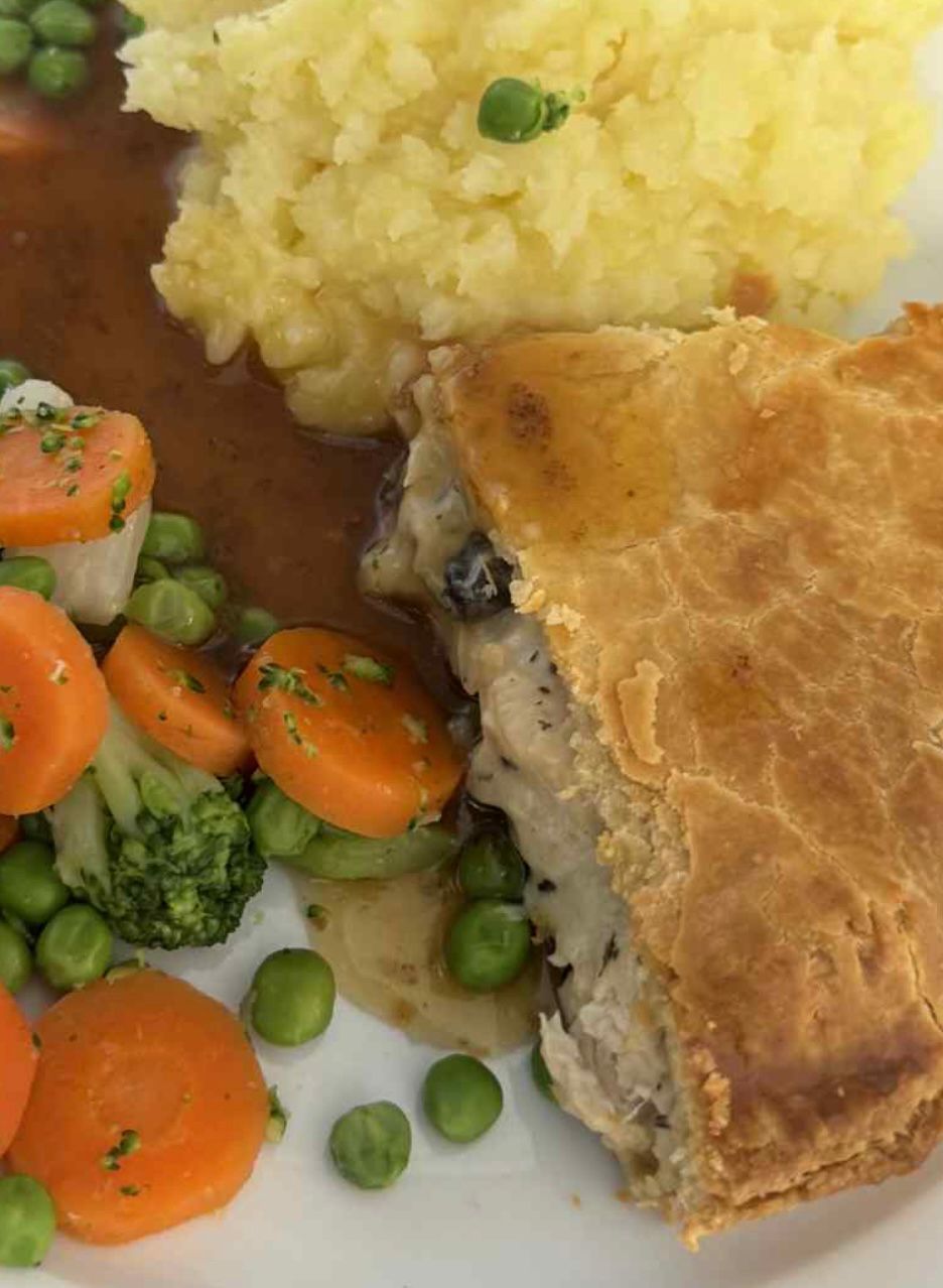 chicken and mushroom pie