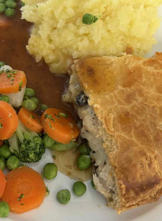 chicken and mushroom pie